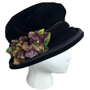 Hopeless Romantic Cloche Hat with Violets
